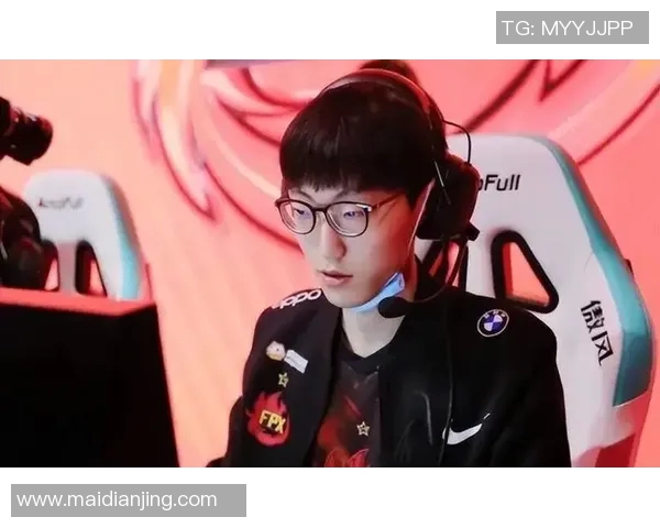 电竞比分揭秘FPX逆袭之路从低谷到巅峰的荣耀征程实时新闻